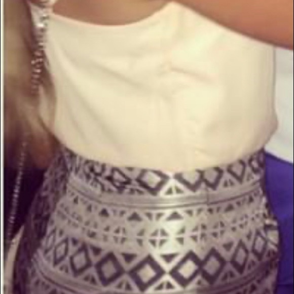 Peach/Patterned Romper - Picture 5 of 5